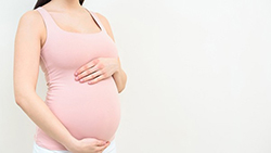 扬州怀孕几个月如何判断孩子生父是谁，扬州孕期亲子鉴定大概需要多少钱